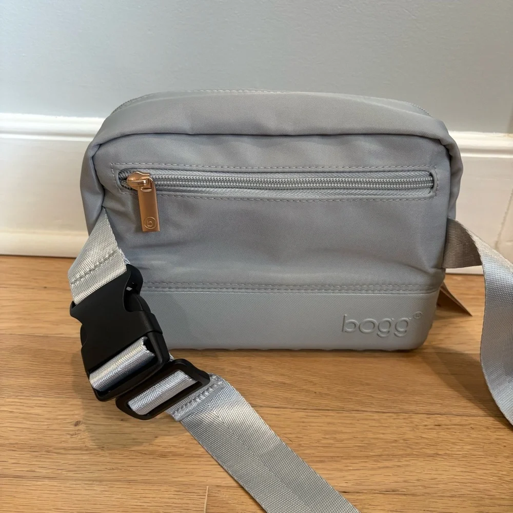 BOGG BAG Silver Belt Bag - Picture 5 of 6